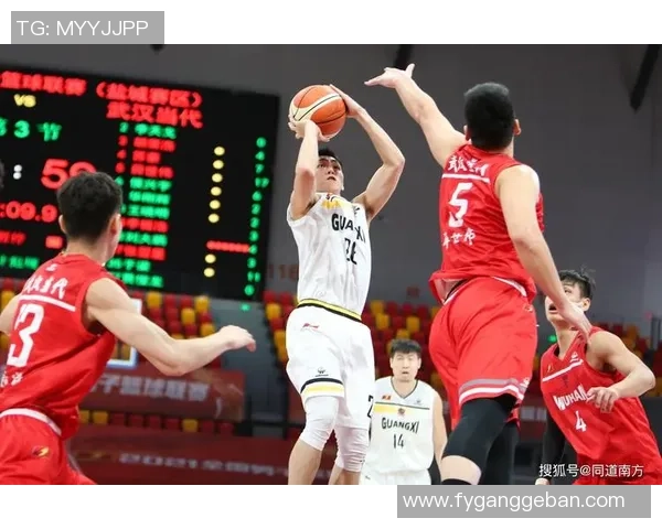 上海篮球队在选拔赛中以98分稳居积分榜首位